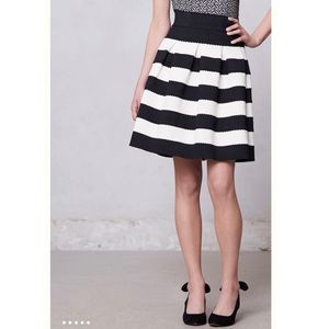 Anthropologie | Scalloped Striped Ponte Skirt XS/S